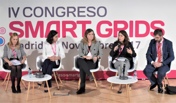 Alicia Carrasco - Directora General - olivoENERGIA- General Mesa Redonda - 4 Congreso Smart Grids