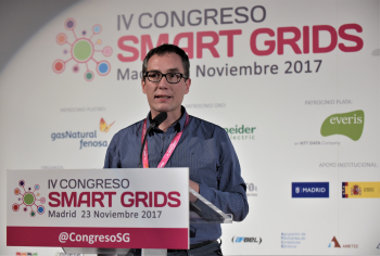 Pep Salas - Director - SmartGrid-cat - Detalle Moderar Mesa Redonda - 4 Congreso Smart Grids