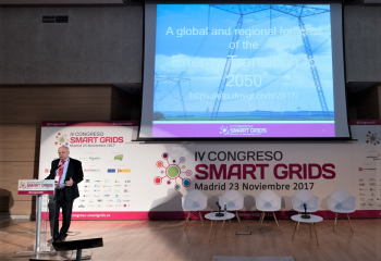 Santiago Blanco - Director and Area Manager Energy DNV-GL - General - Ponencia Magistral - 4 Congreso Smart Grids