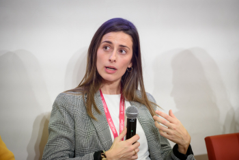 020-41-Martina-Tome-Schneider-Mesa-Redonda-6-Congreso-Smart-Grids-2019